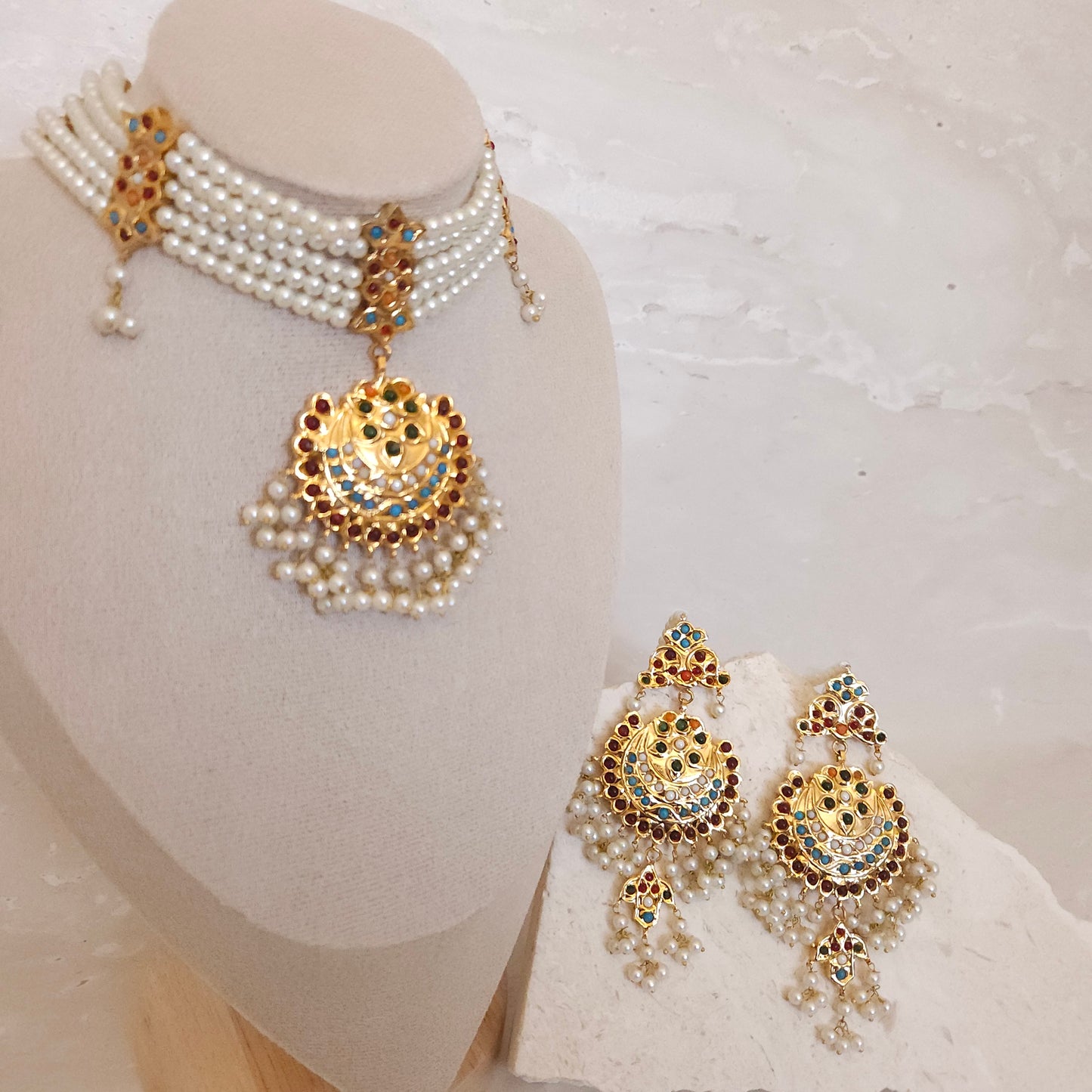 Kira necklace set