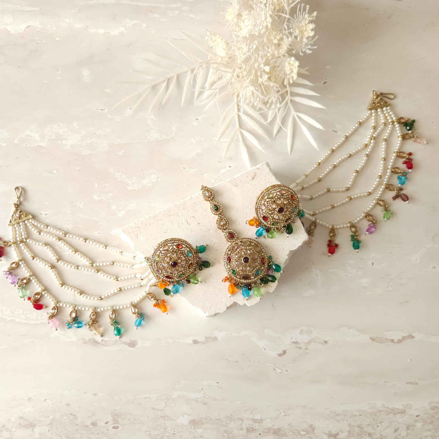 Camilla earrings tikka set - Multi colour