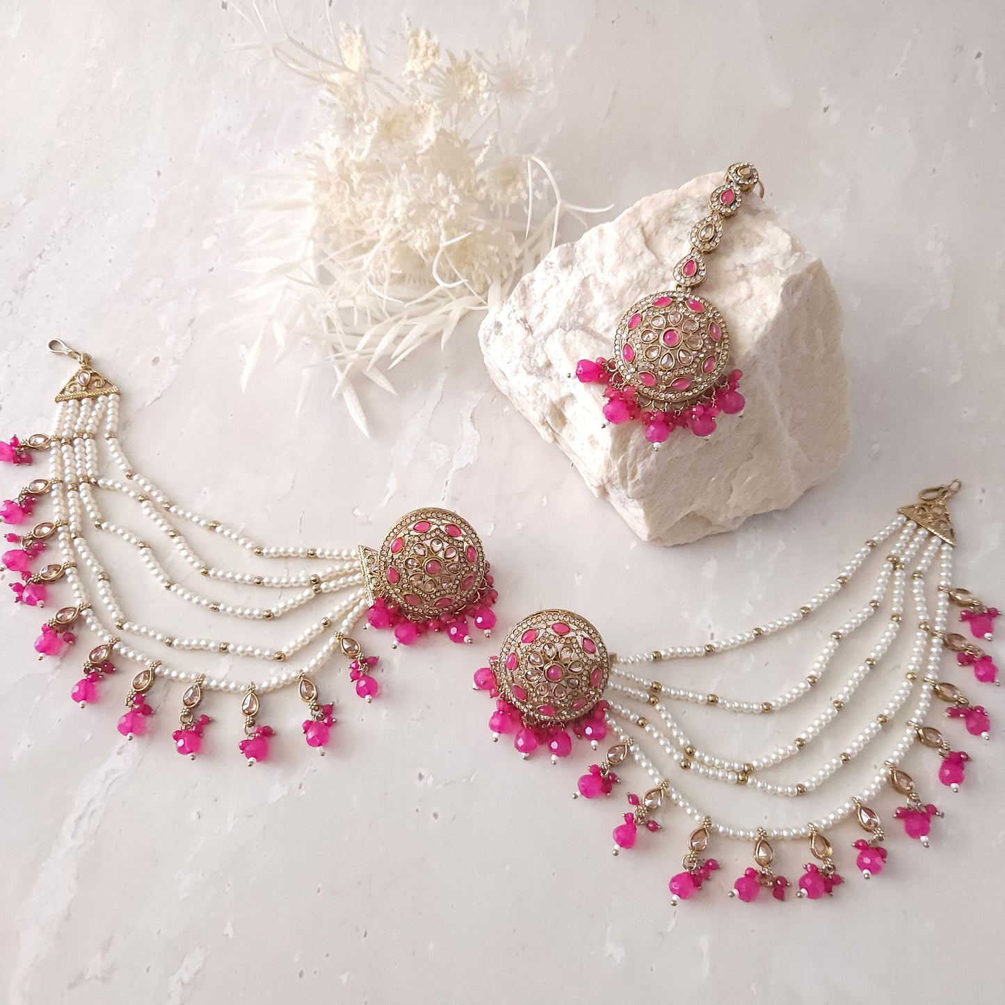 Camilla earrings tikka set - Hot Pink