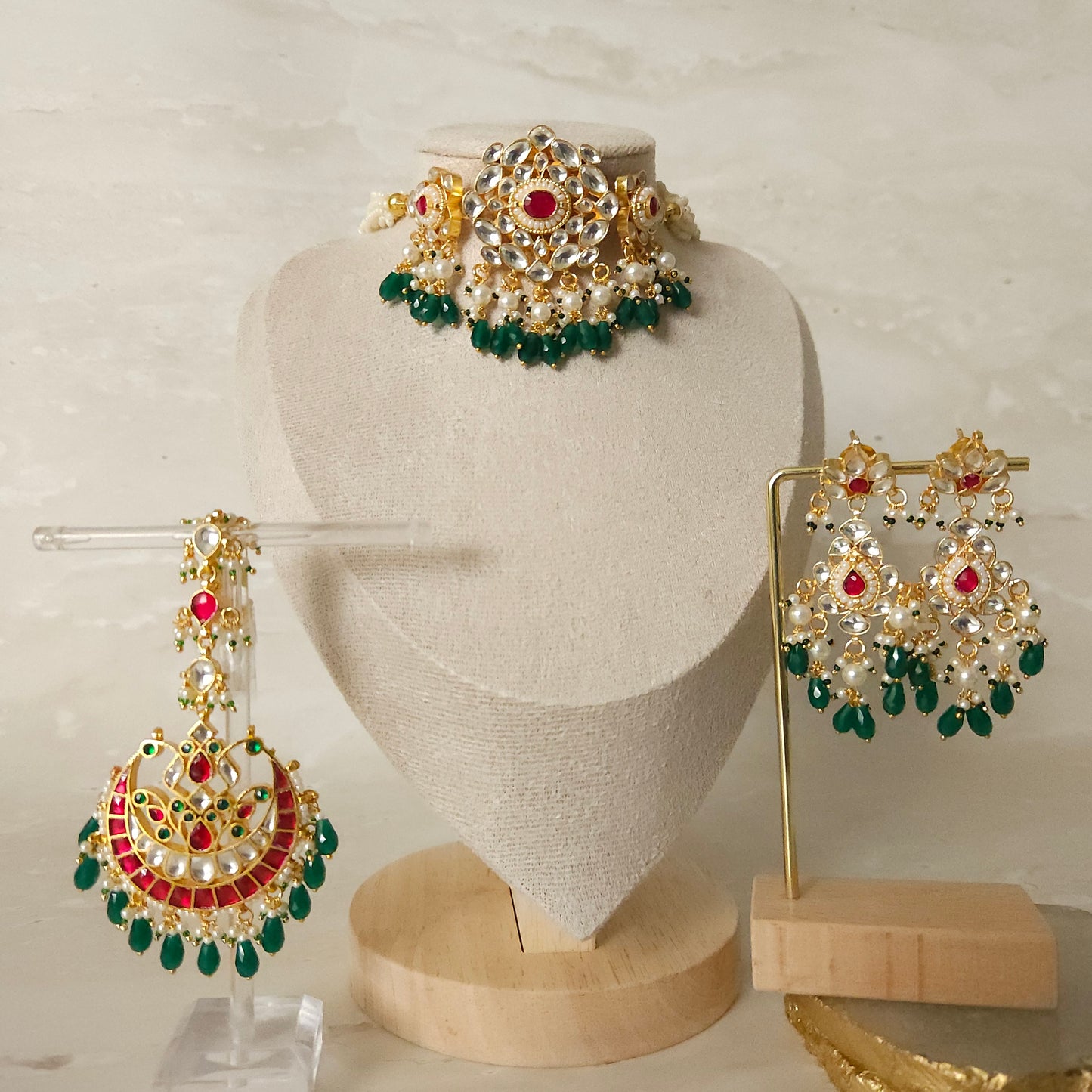 Mahira necklace set