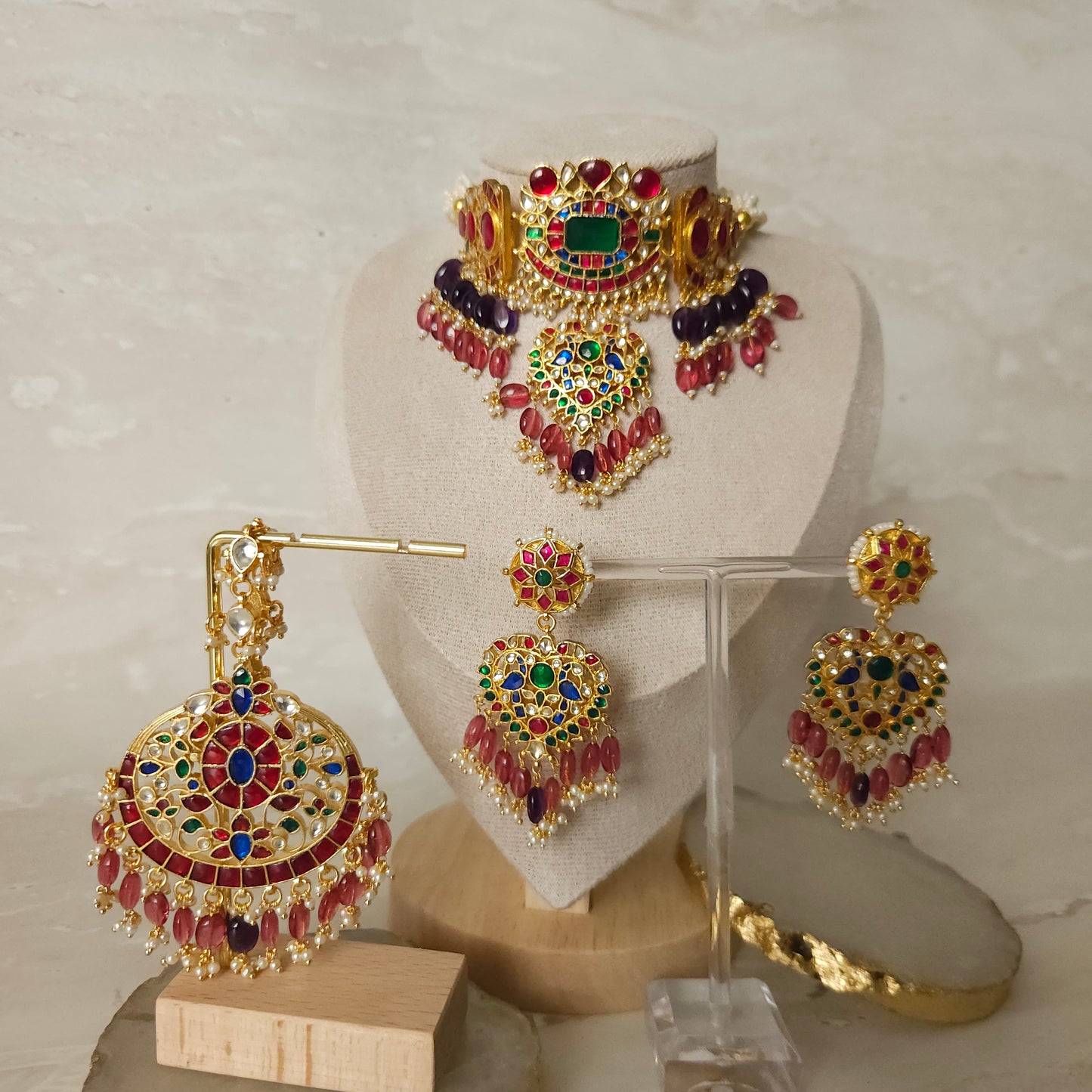 Rooh necklace set