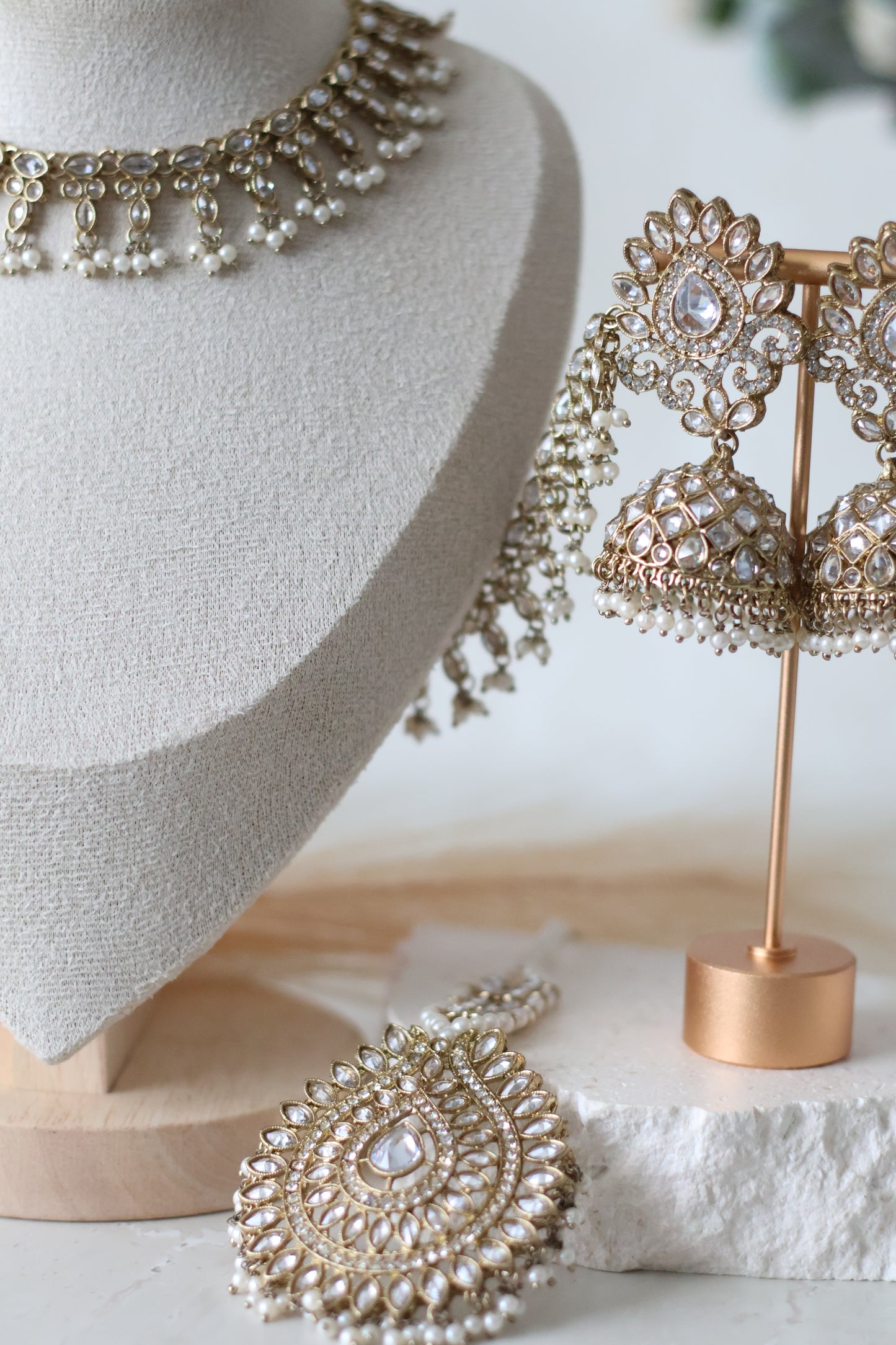 Minal Necklace set