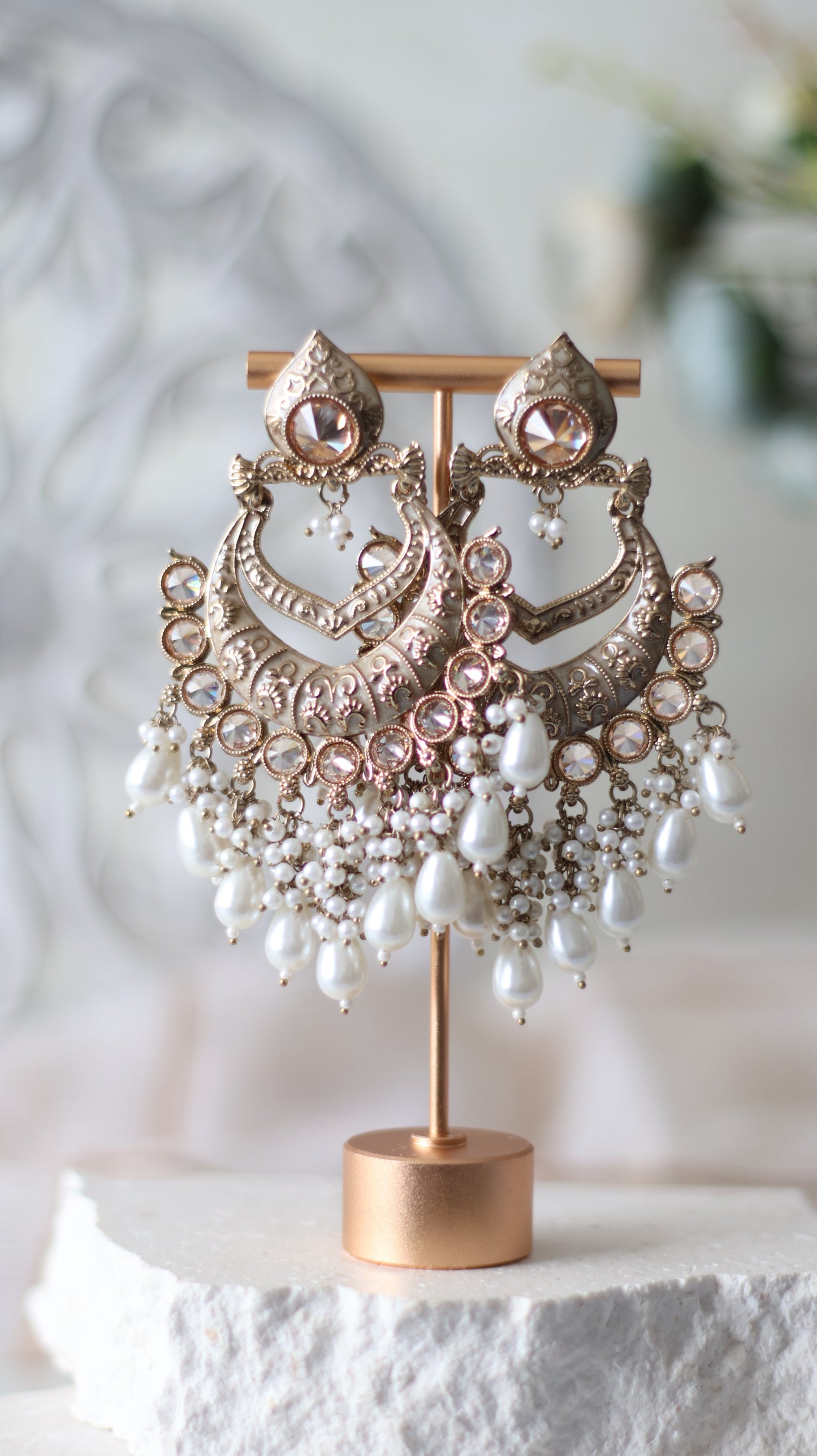 Tara earrings - White