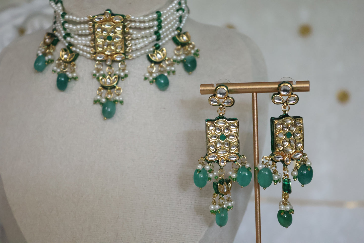 Mariam necklace set - Emerald