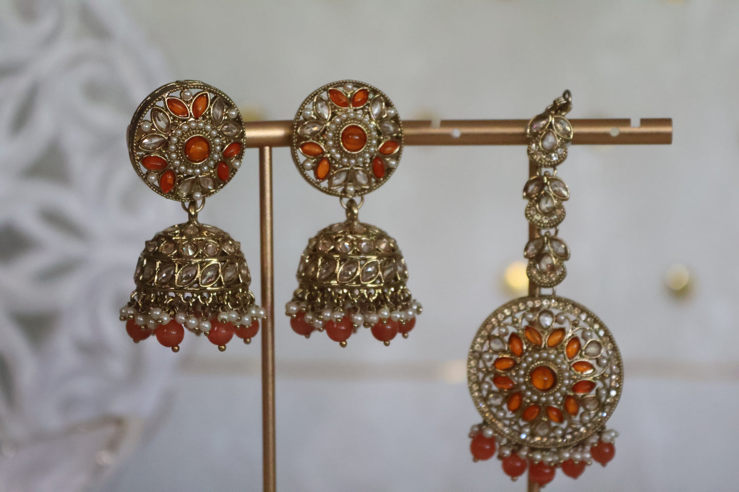 Sehaj earrings tikka set - Orange