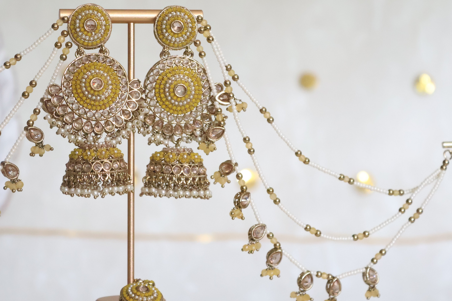 Kelly earrings tikka set - Yellow