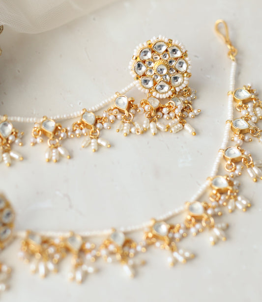 Mala studs