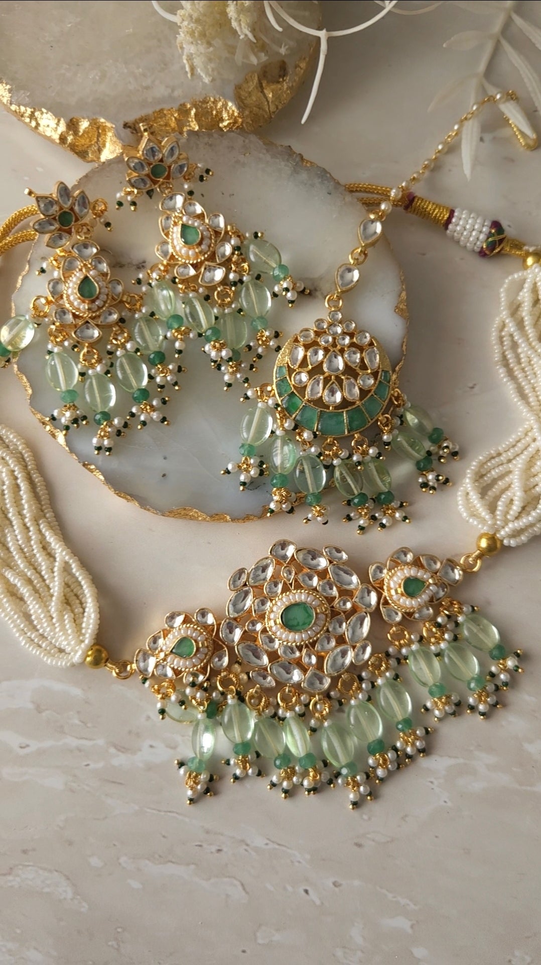 Pari necklace set