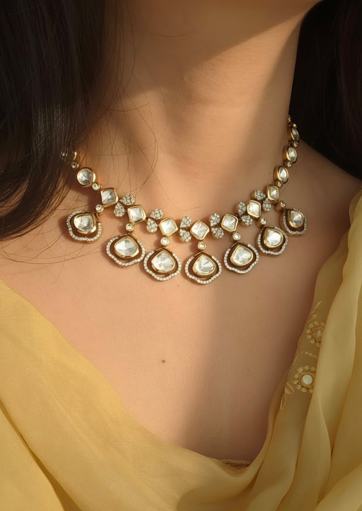 Vira necklace set