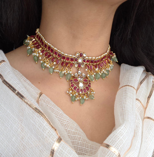 Kavita Necklace Set