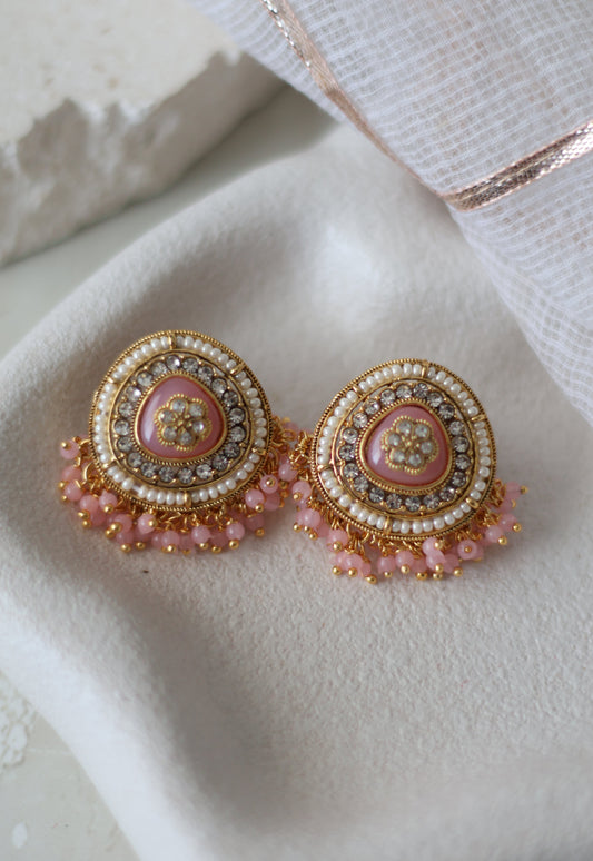 Himani studs - Baby Pink