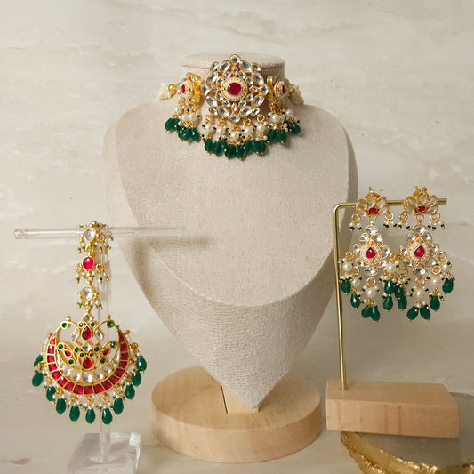 Mahira necklace set