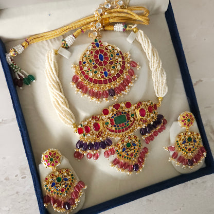 Rooh necklace set
