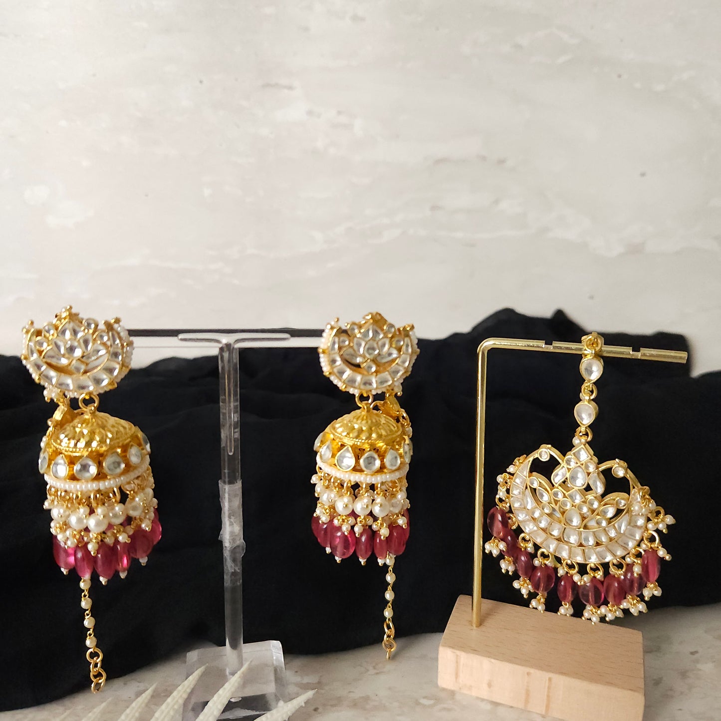 Pari earring tikka set