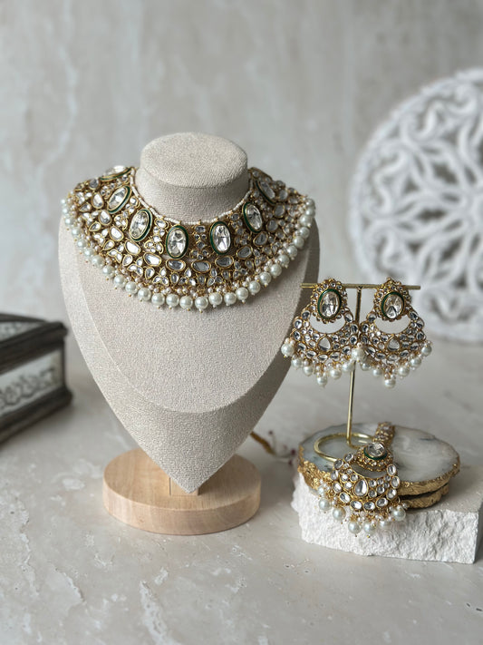 Chloe necklace set