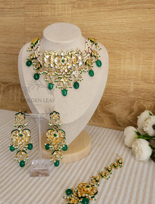 Rahana necklace set with tikka