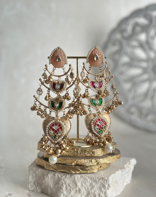 Shabnam earrings - Peach
