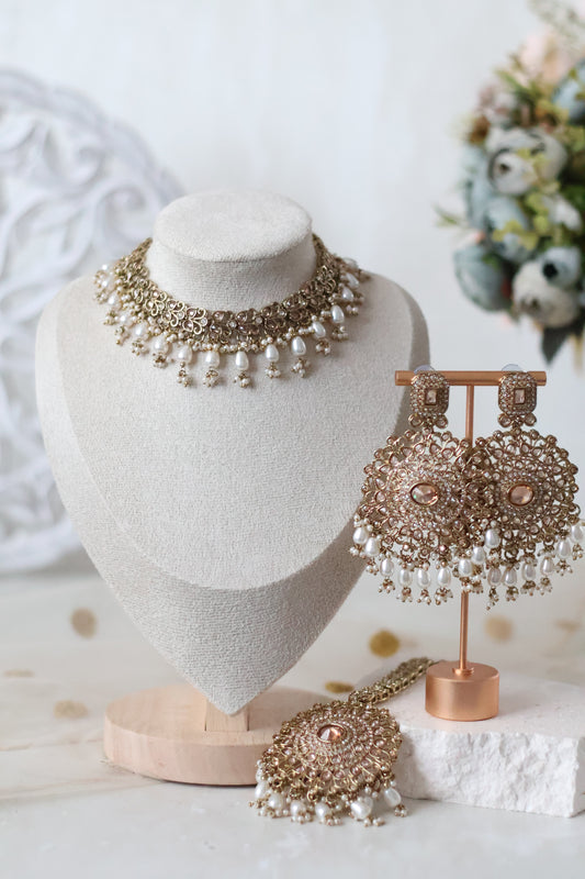 Heer necklace set  - Pearl