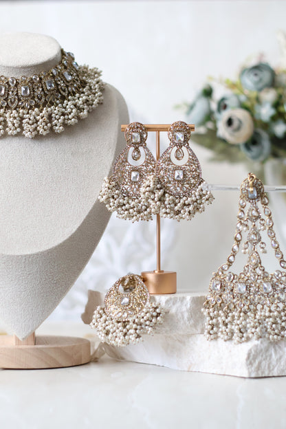 Husan Necklace set - White