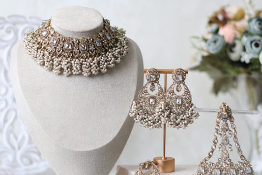 Husan Necklace set - White