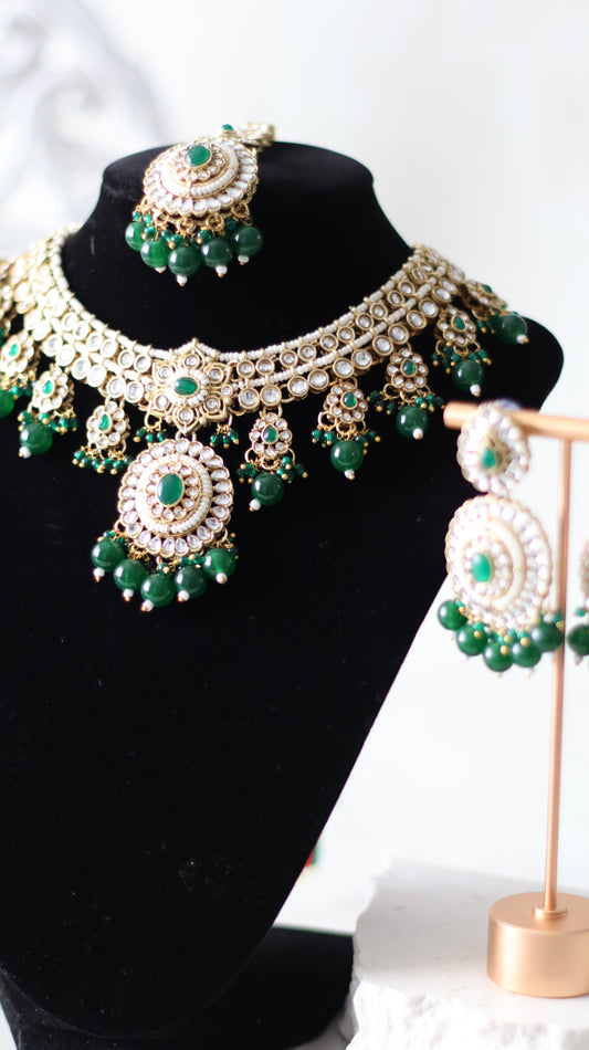 Suhana necklace set - Green