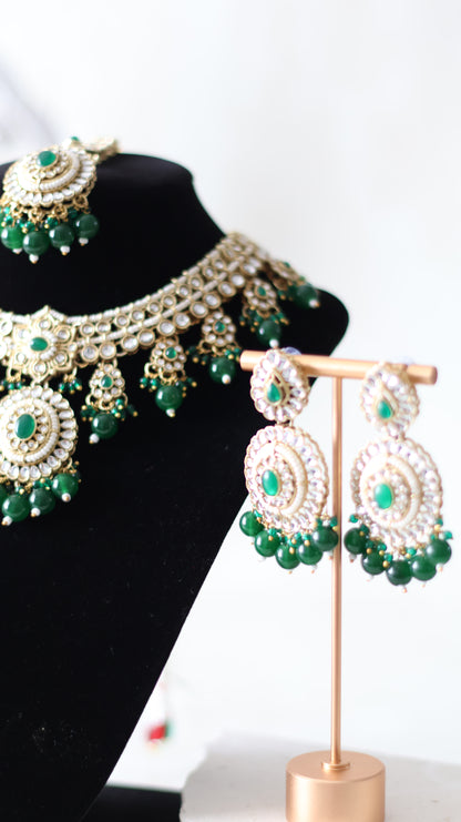 Suhana necklace set - Green