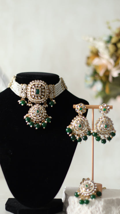 Aaliya necklace set - Green