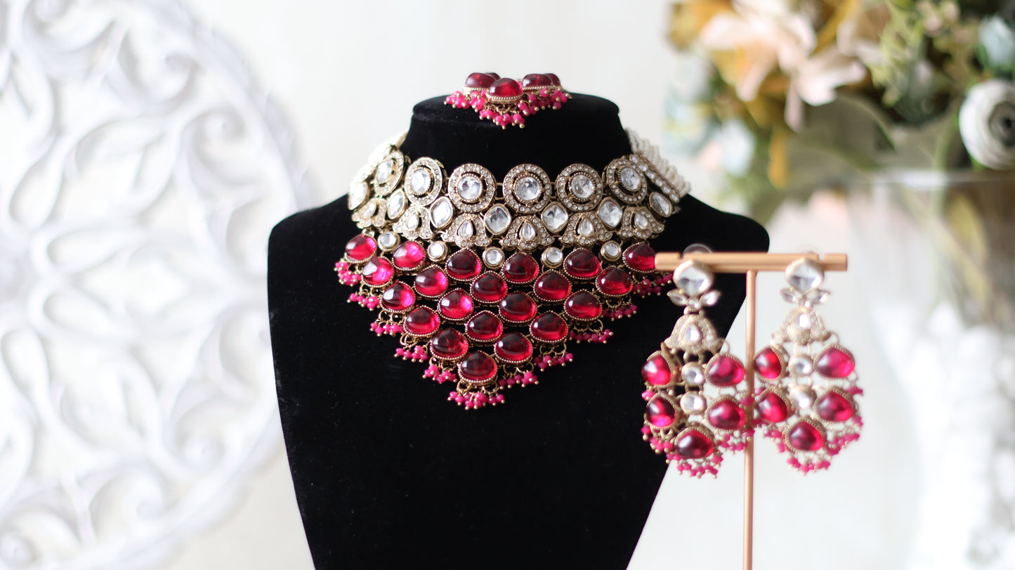 Aamna necklace set - Ruby