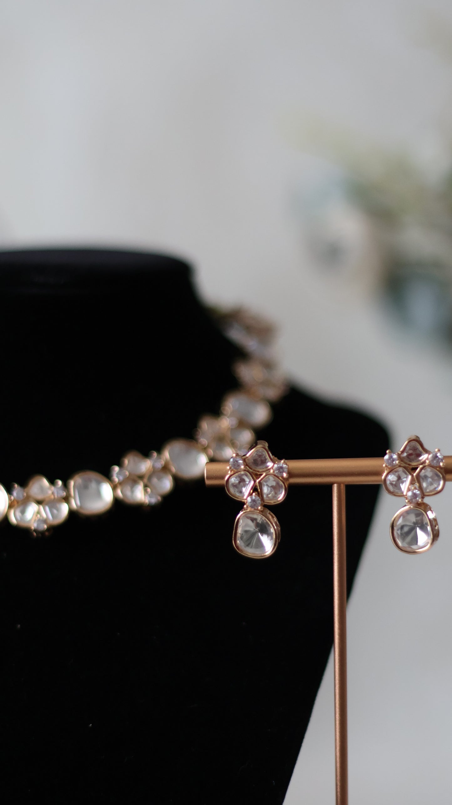 Ishani Necklace Set