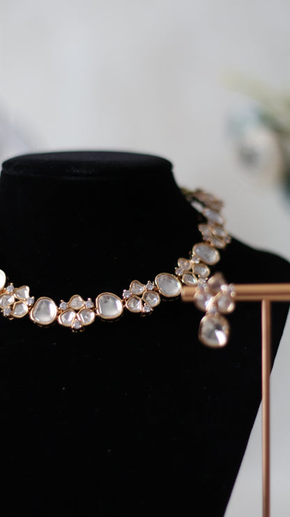 Ishani Necklace Set