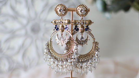 Laila earrings - Light Grey