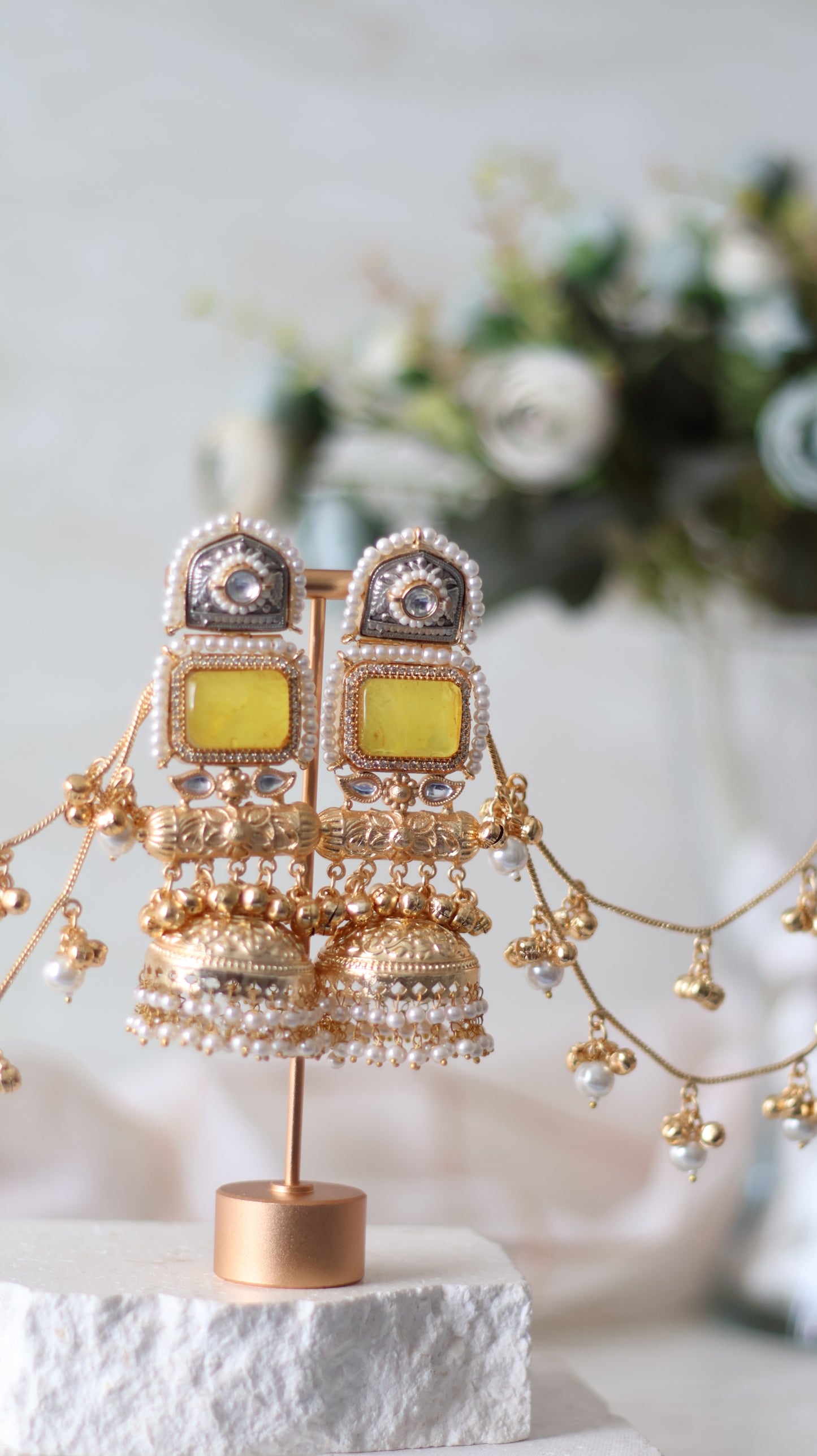 Hafsa earrings - Mustard