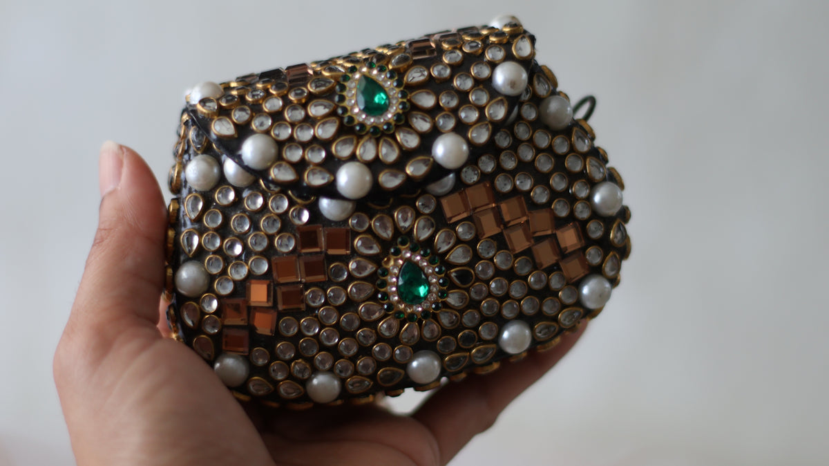 Zini clutch