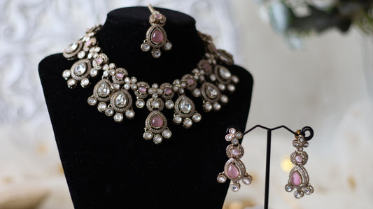 Naina Necklace set - Pink