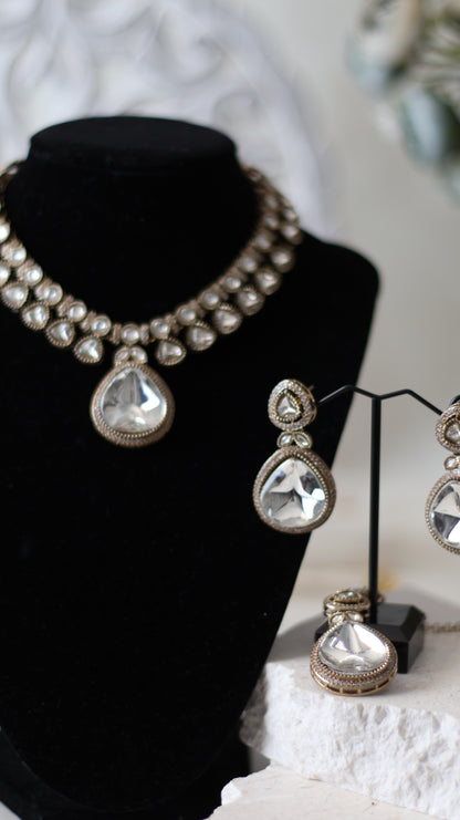 Reema Necklace set