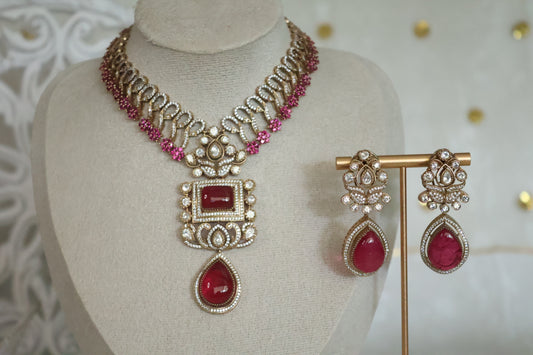 Nisha necklace set - Ruby