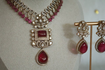 Nisha necklace set - Ruby