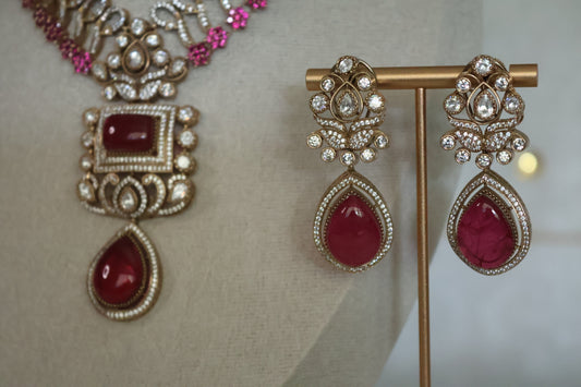 Nisha necklace set - Ruby
