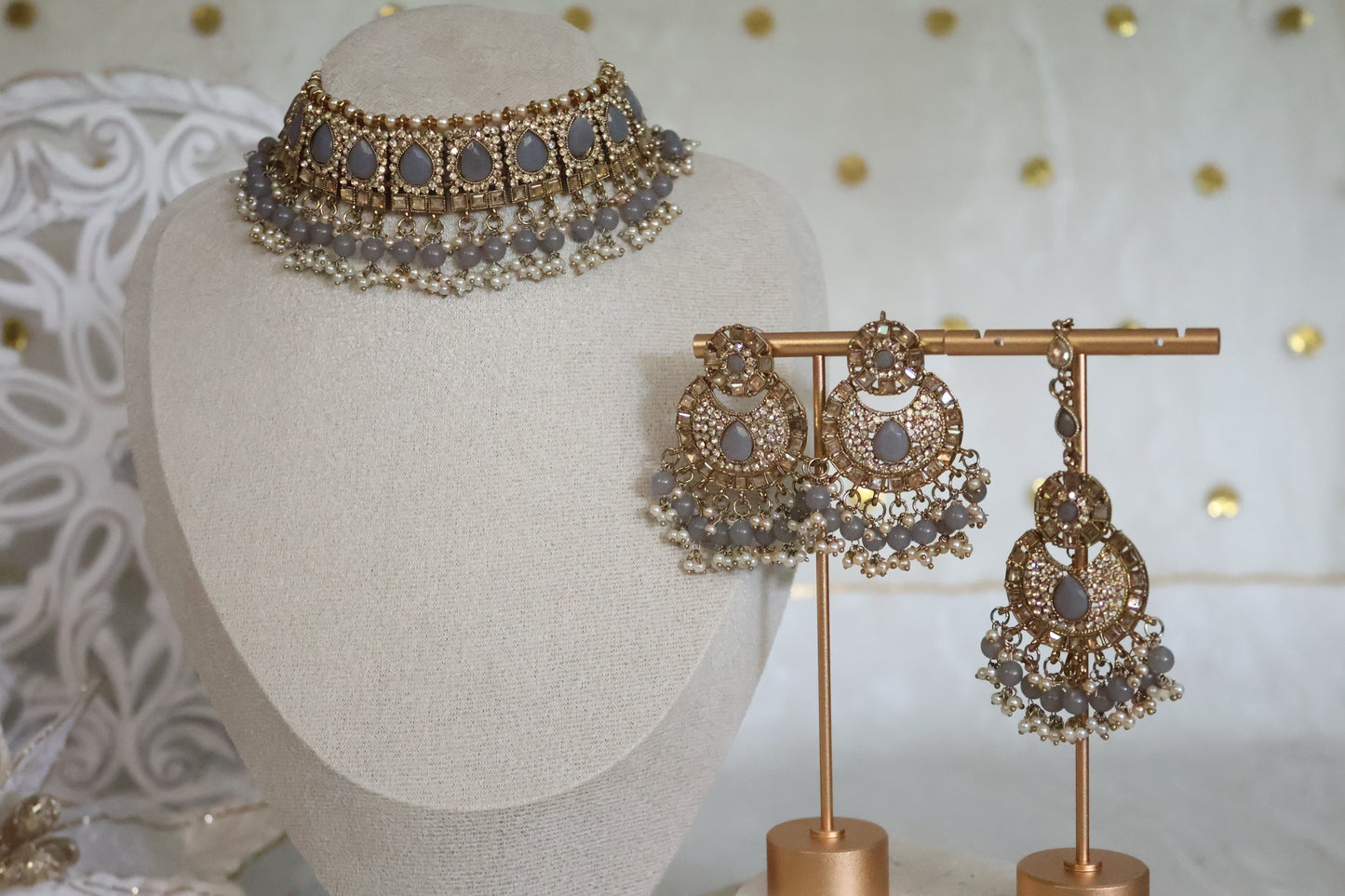 Chandni necklace set - Grey