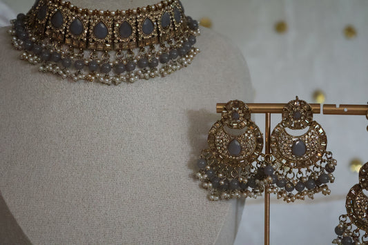 Chandni necklace set - Grey