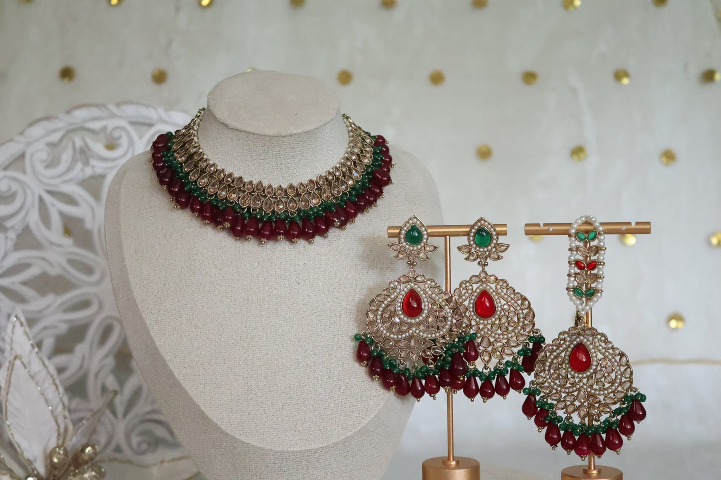 Sanjana necklace set - Green