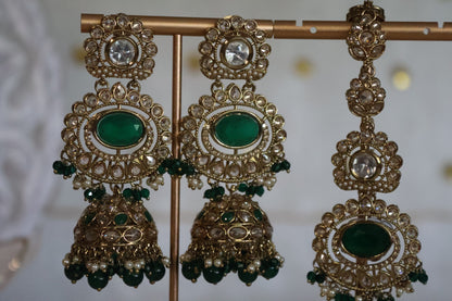 Rani earrings tikka set - Green