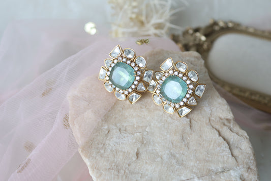 Chloe studs - Aqua blue