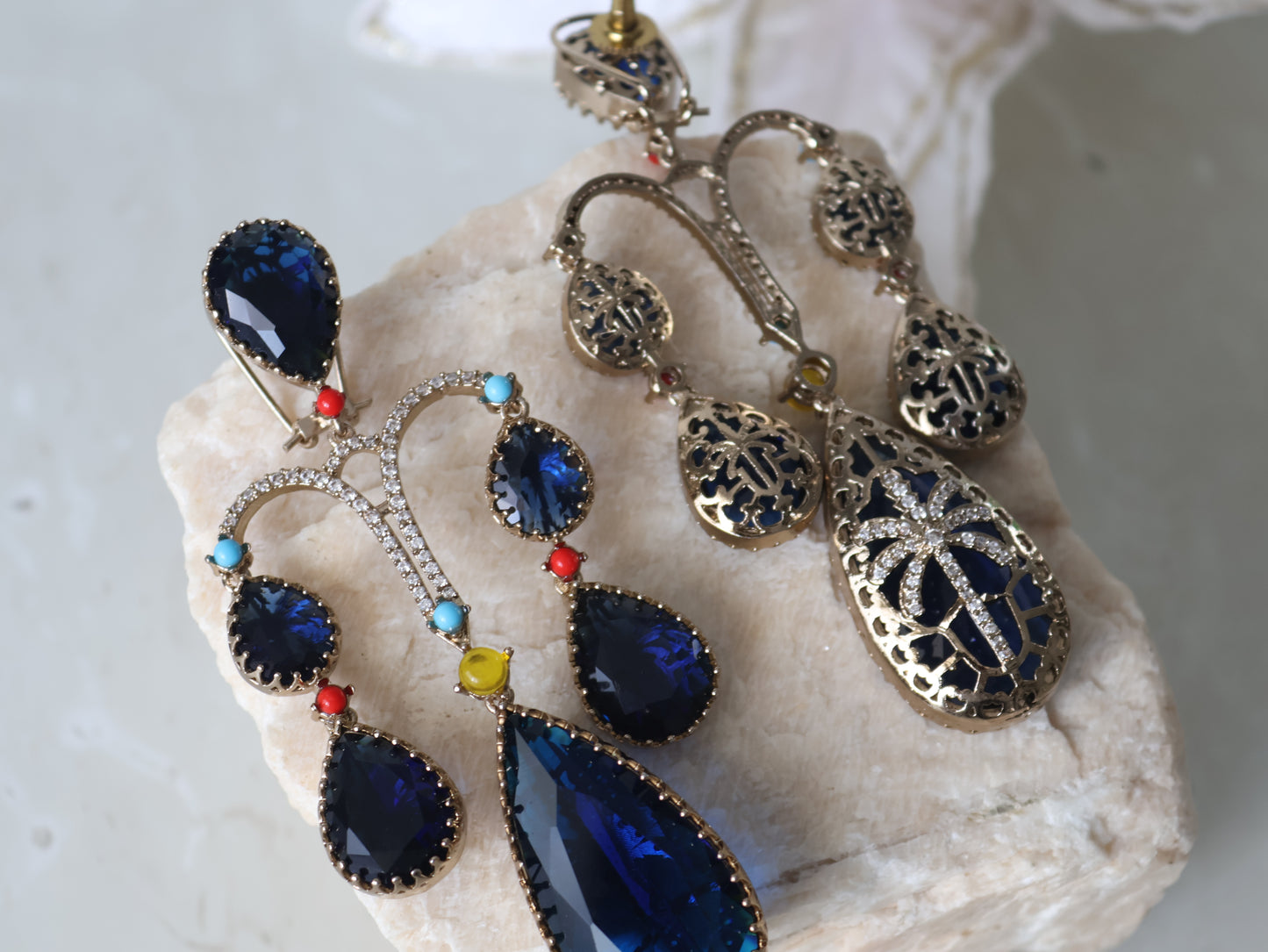 Ina earrings - Navy Blue