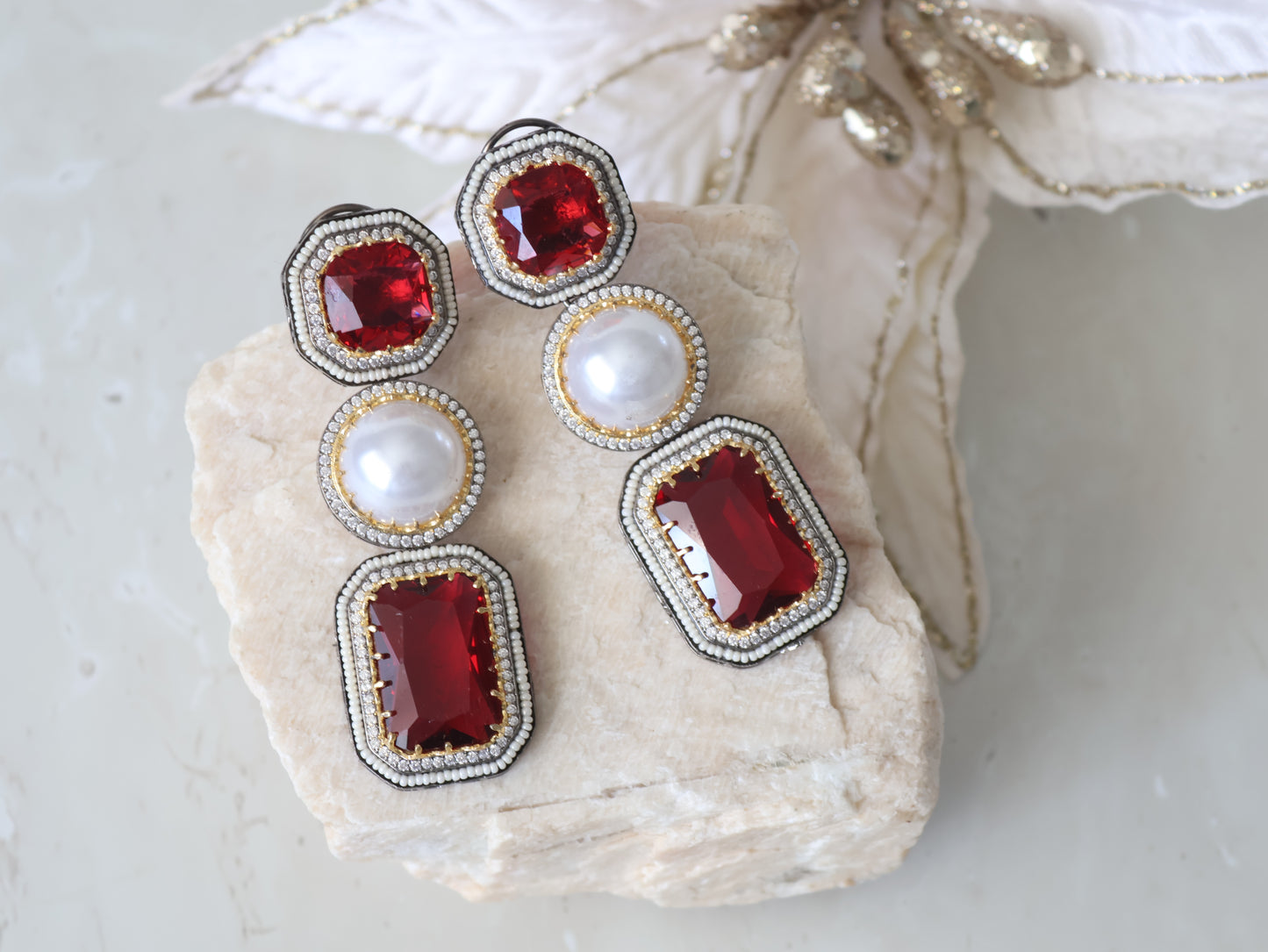 Celine earrings - Ruby