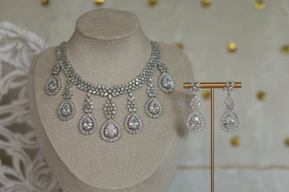 Alex necklace set