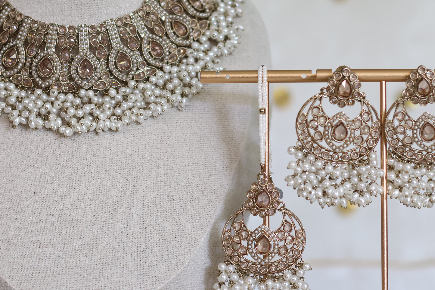 Ilana necklace set - Pearl