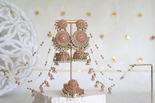 Kelly earrings tikka set - Pink