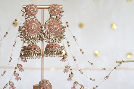 Kelly earrings tikka set - Pink