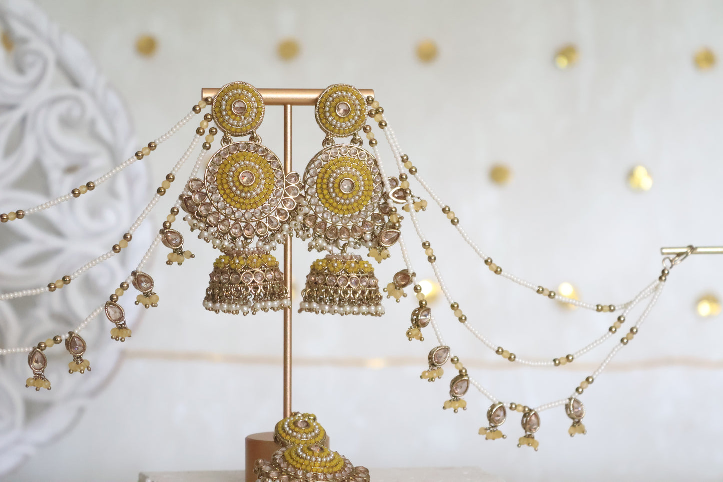Kelly earrings tikka set - Yellow